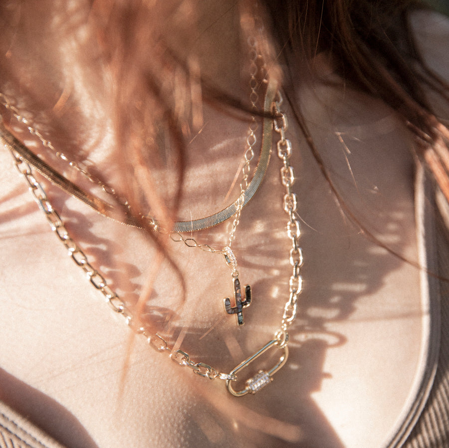 Romeo Necklace / Gold